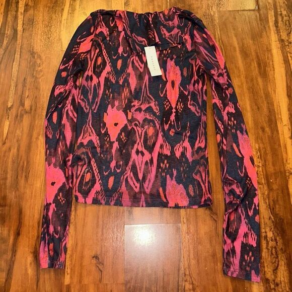New TopShop Blouse - Picture 3 of 4